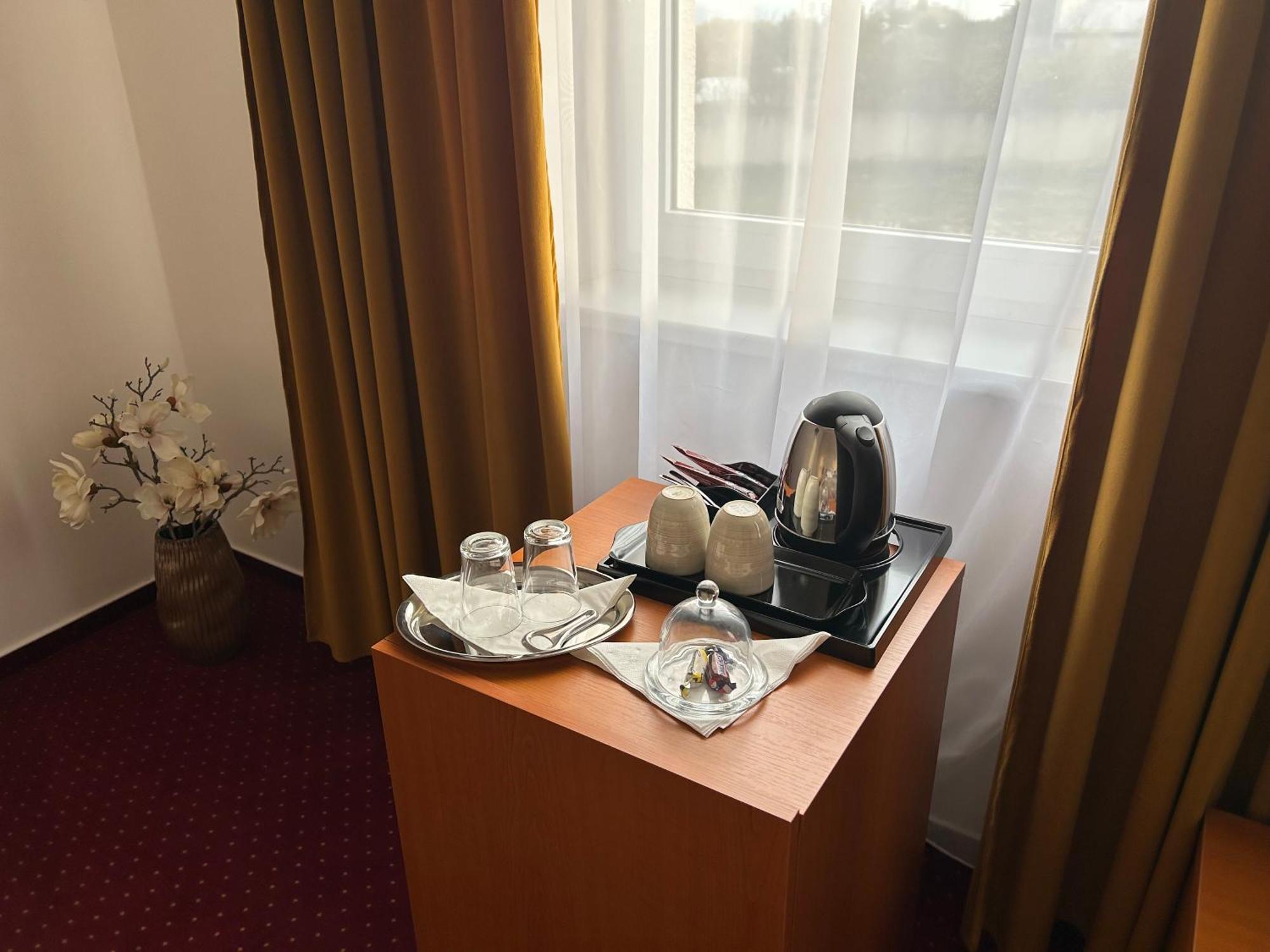 Hotel Evan U Hoffera Topoľčany Eksteriør billede