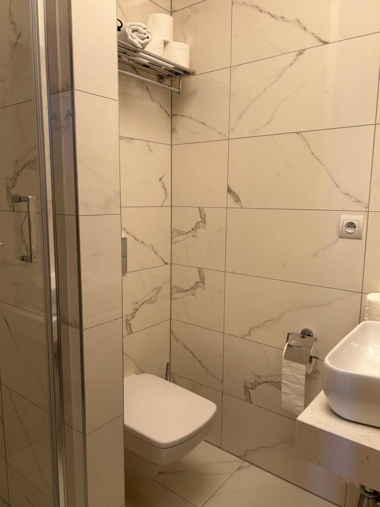 Hotel Evan U Hoffera Topoľčany Eksteriør billede