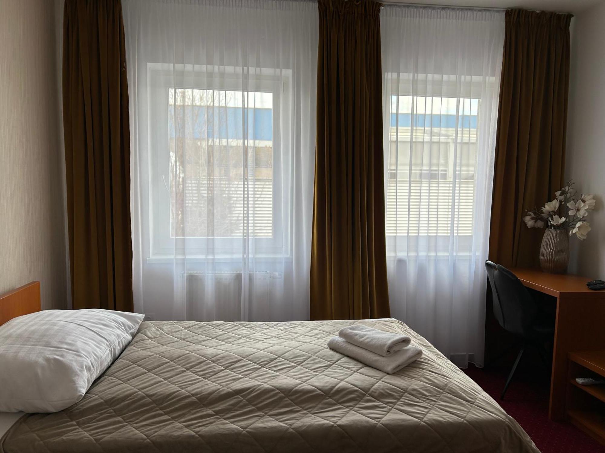 Hotel Evan U Hoffera Topoľčany Eksteriør billede